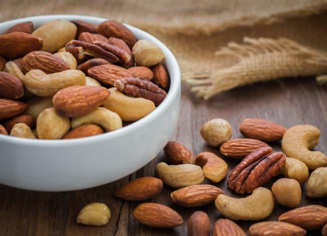 Έχετε σκεφτεί να χρησιμοποιήσετε έτσι τους ξηρούς καρπούς και τους σπόρους